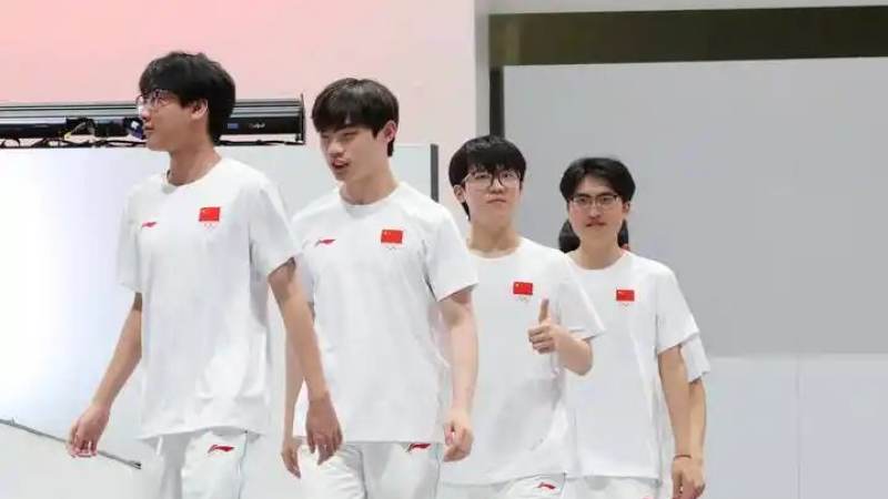 英雄联盟季中冠军赛是什么级别的赛事，和全球总决赛有什么区别